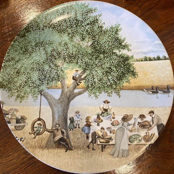 1982 Lowell Herrero "Country Picnic" by Vandor 7 3/4" Collectible Plate Vintage - Picture 2 of 3